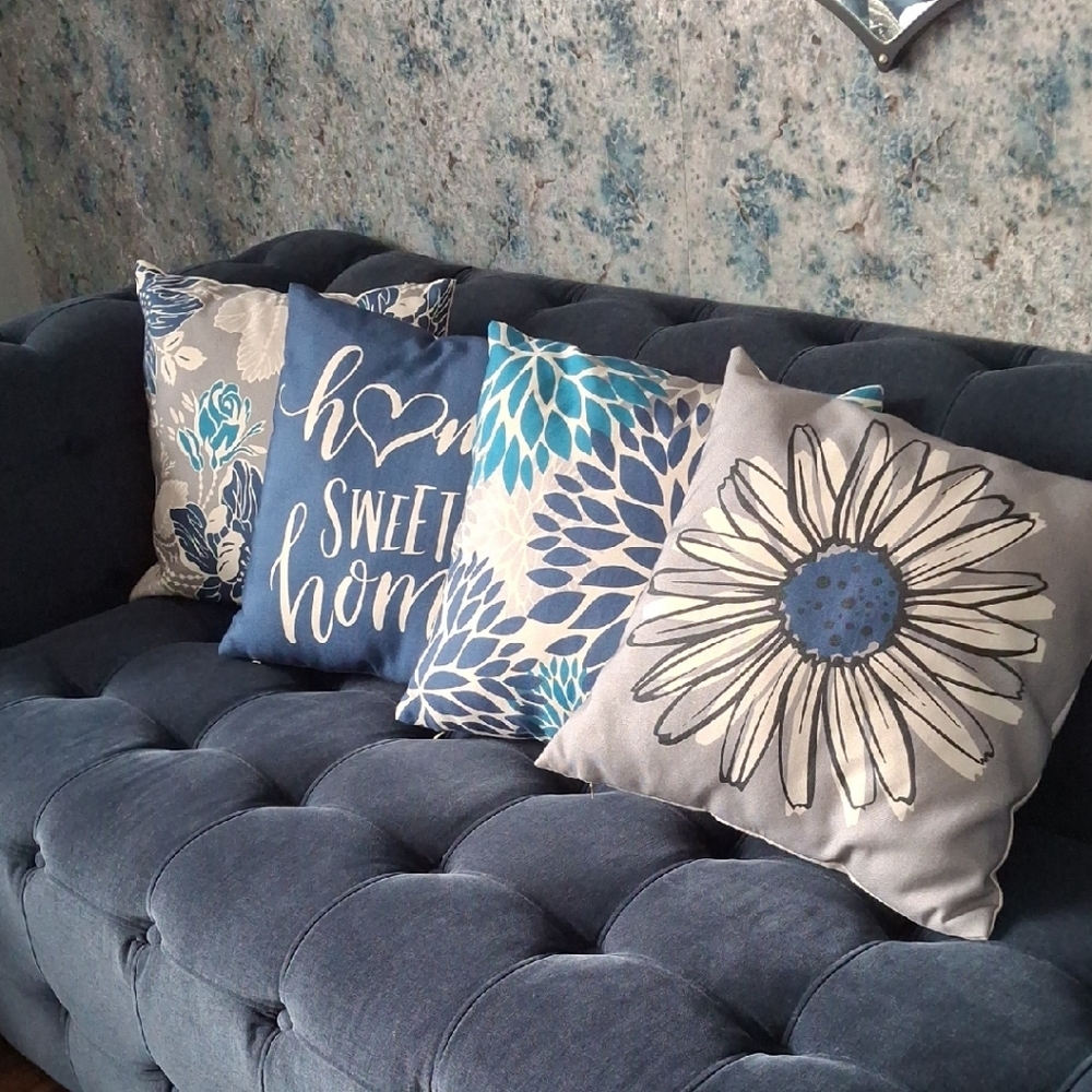 Blue and Gray Floral Accent Pillow Set